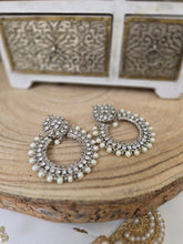Laila Royal Silver Earrings