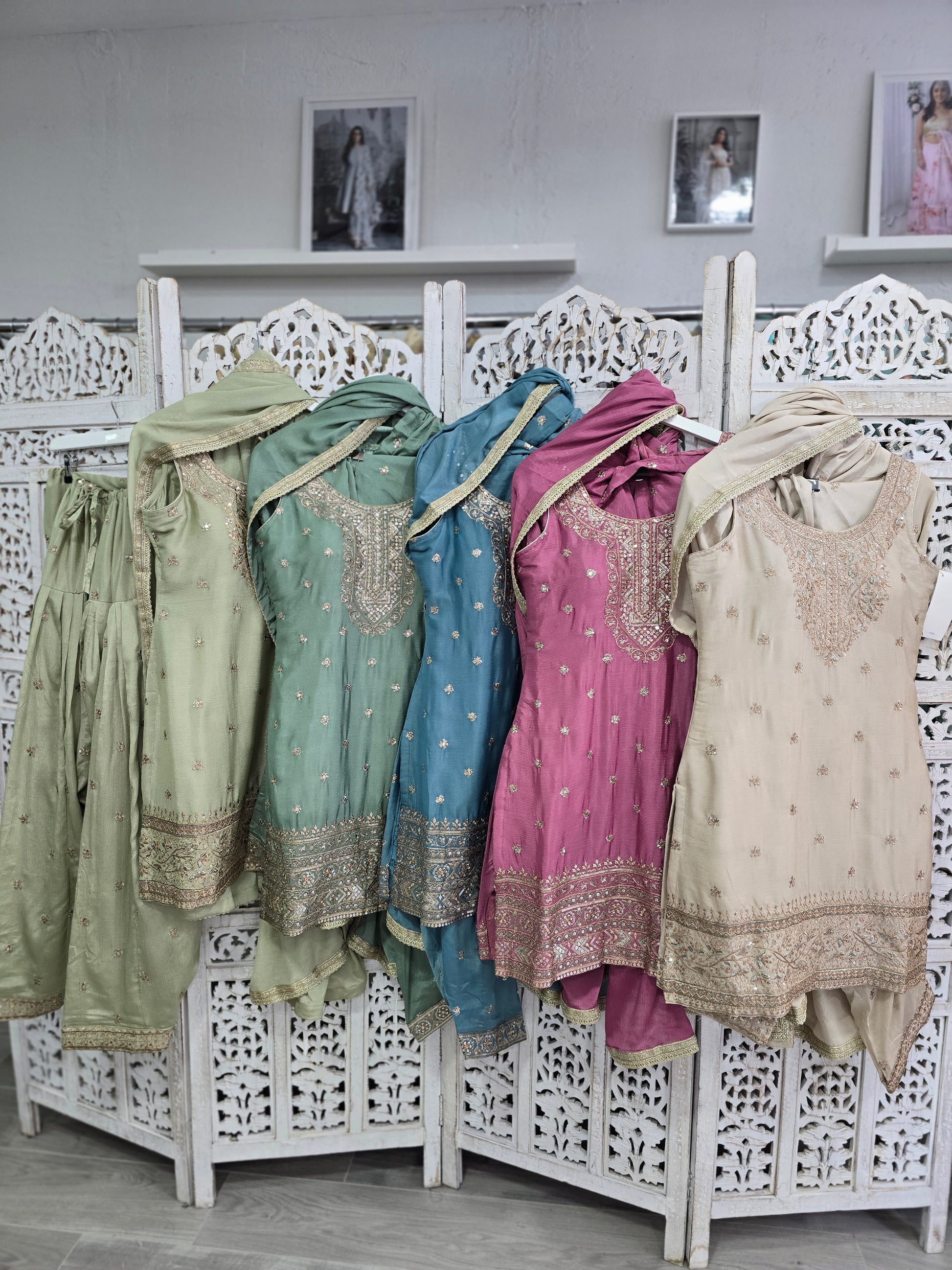 Thread Embroidery Salwar Suits Size 10-12 (various colours)