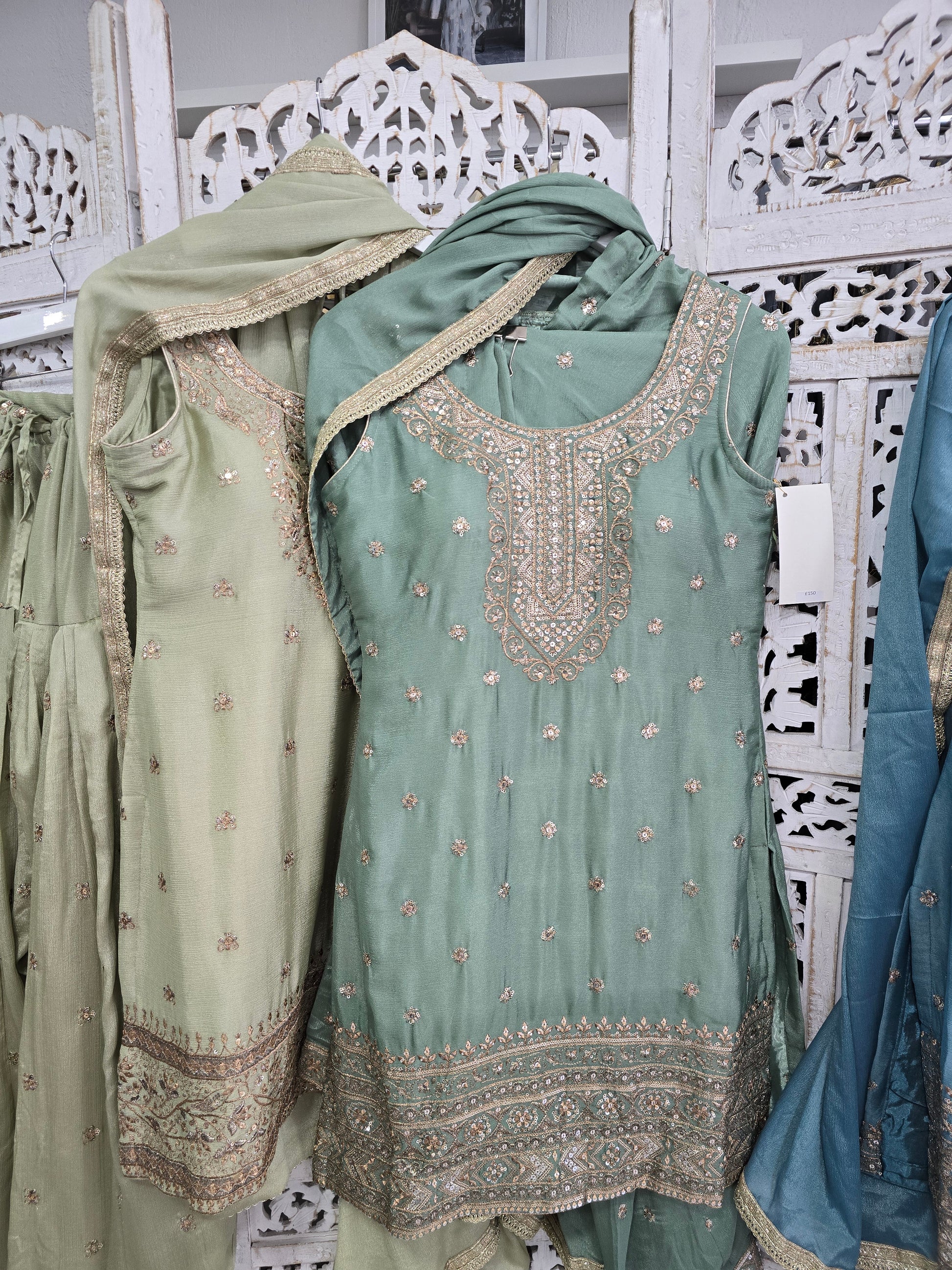 Thread Embroidery Salwar Suits Size 10-12 (various colours)