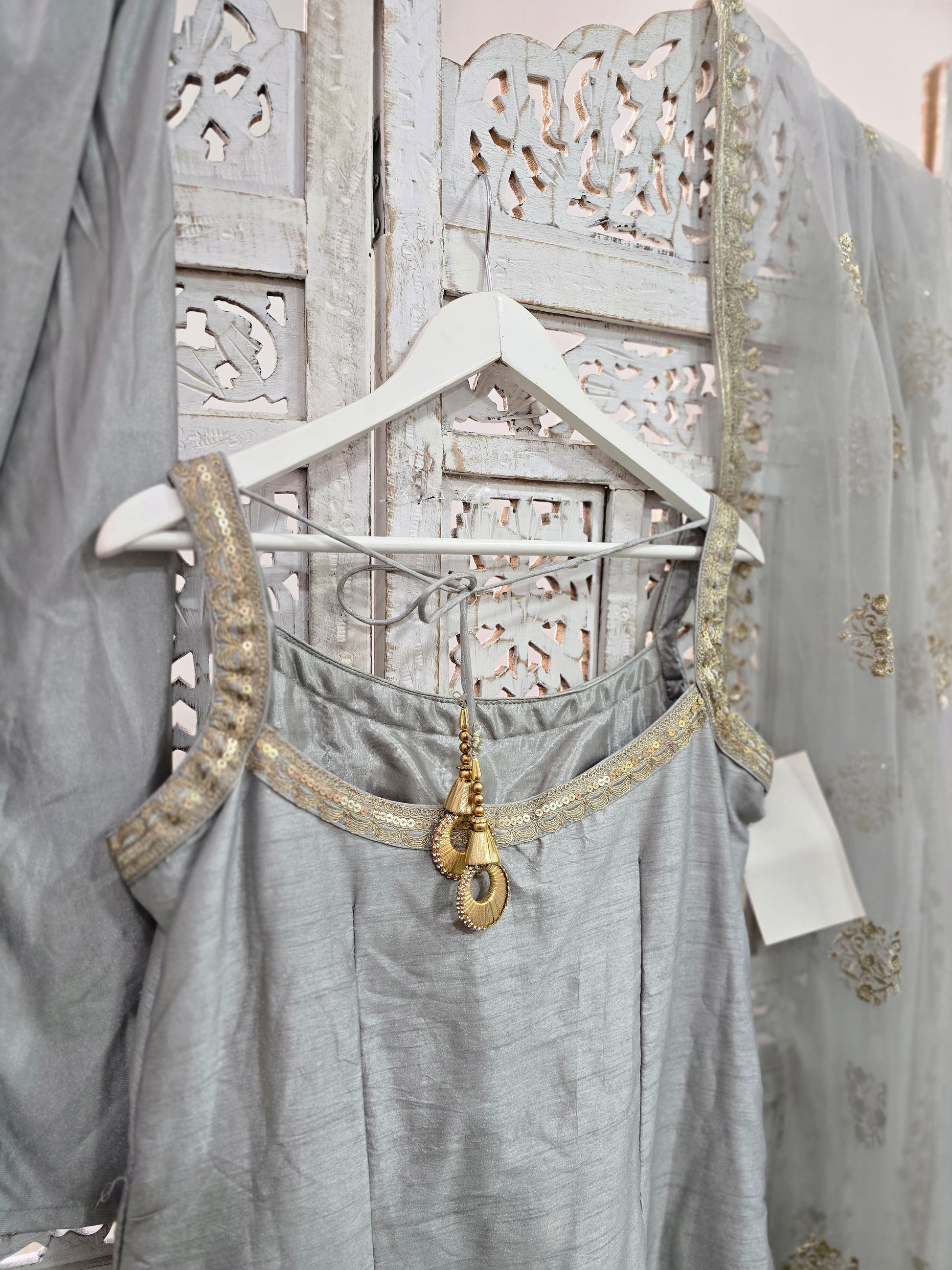Grey Raw Silk Pajami Suit (Size 10-12)