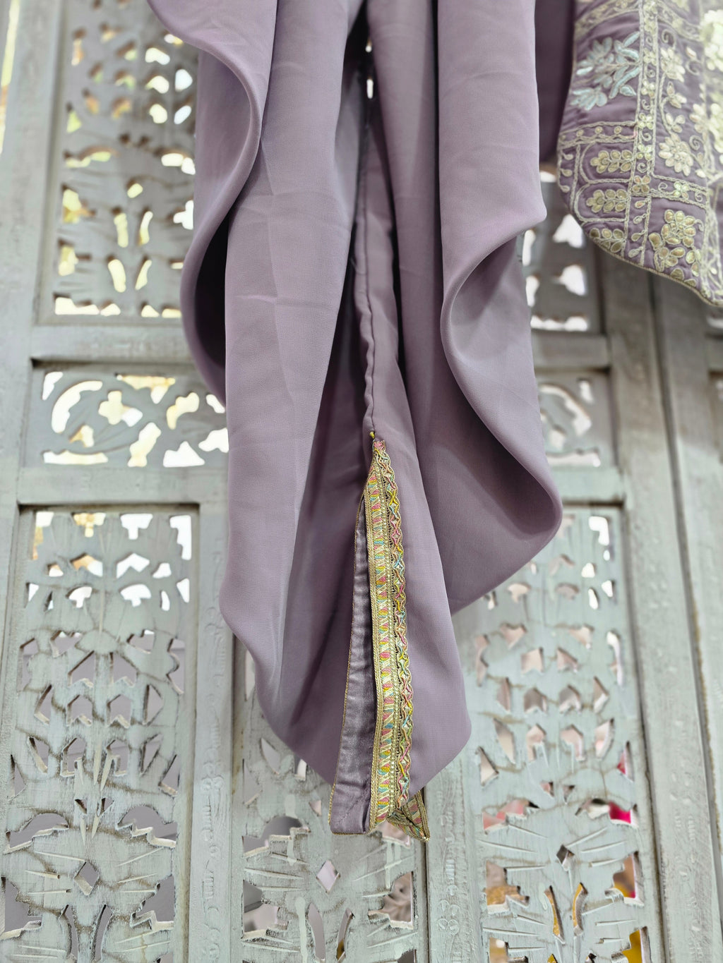 Lilac Embroidered Dhoti Salwar Suit (Size 10- 12)