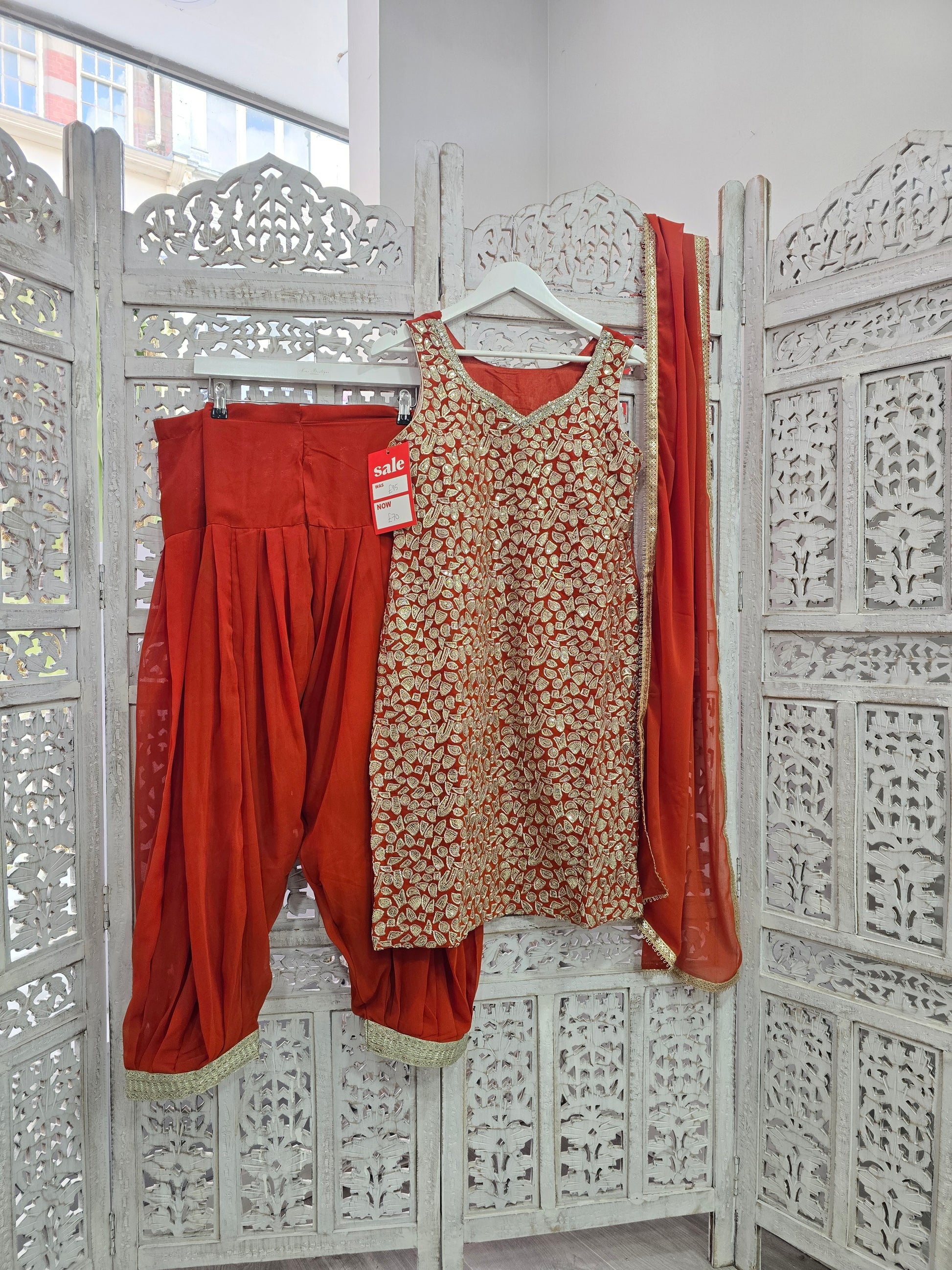 Burnt Orange Salwar Suit (Size 10-12)