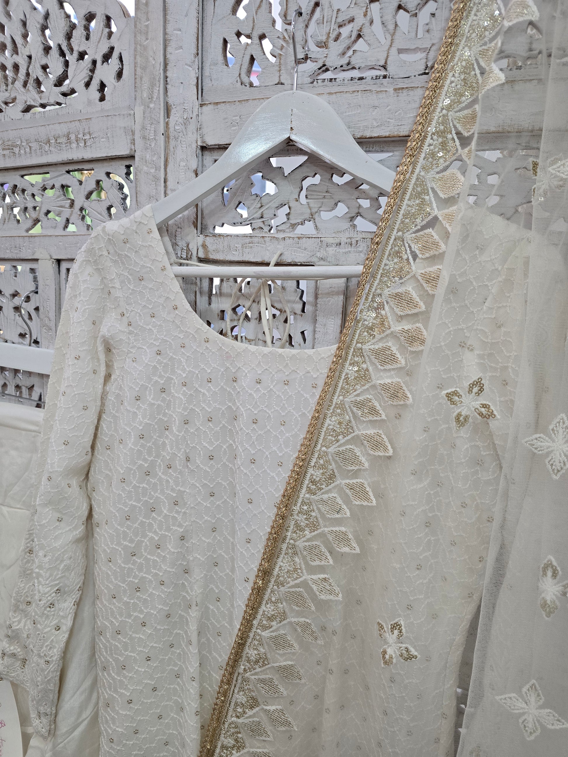 Ivory Chikankari Salwar Suit (Size 10-12)