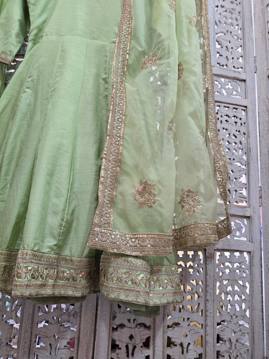 Mint Silk Pajami Suit (Size 10-12)