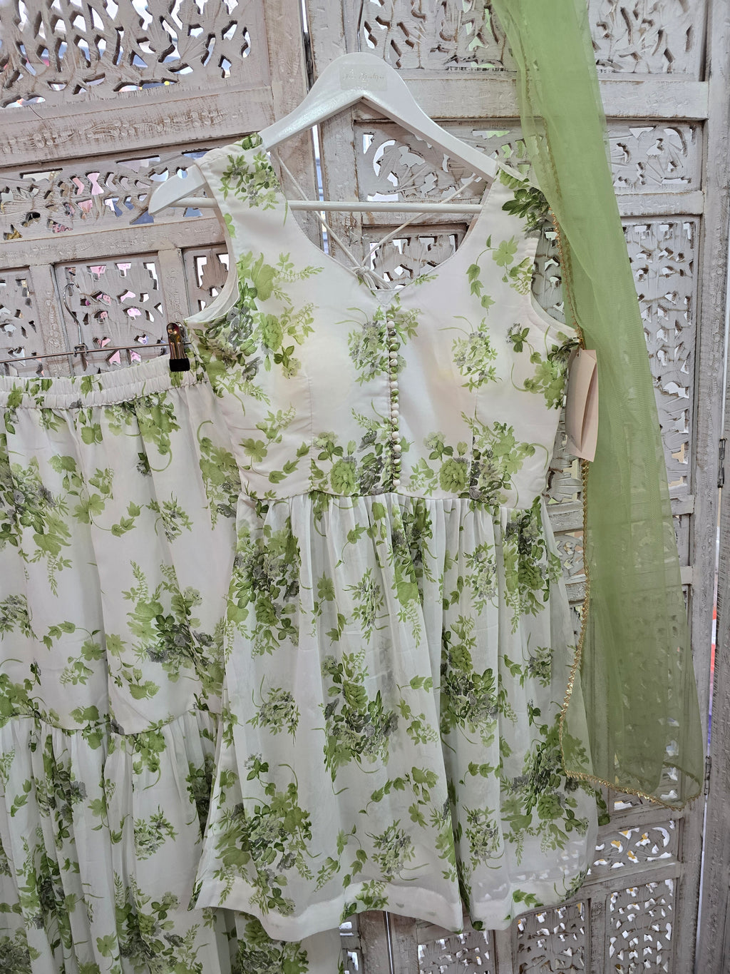 Green & White Floral Print Gharara Suit (Size 10-12)