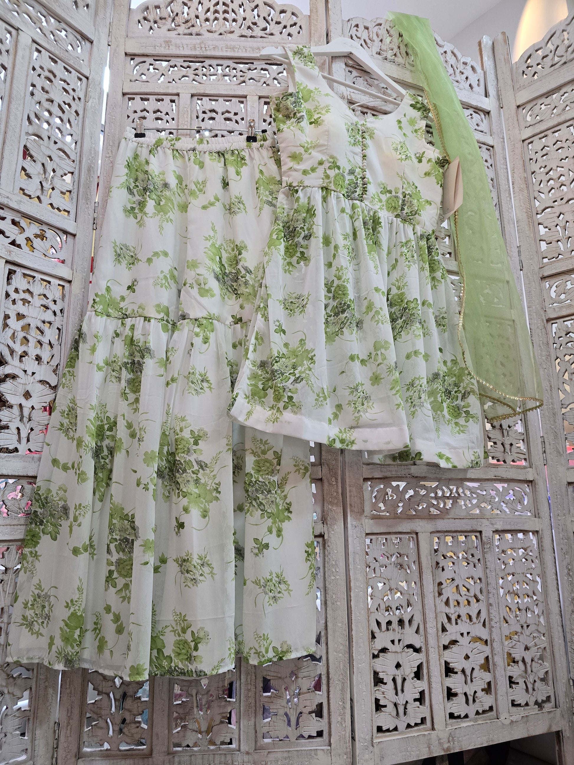Green & White Floral Print Gharara Suit (Size 10-12)