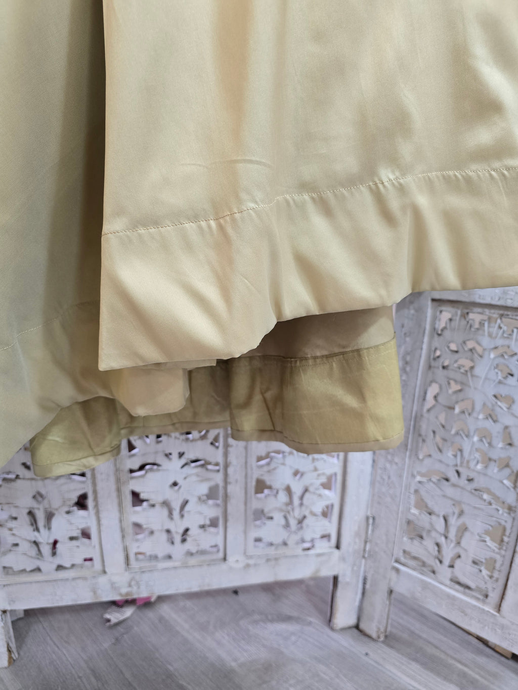 Gold skirt/lehnga (size 12-14)