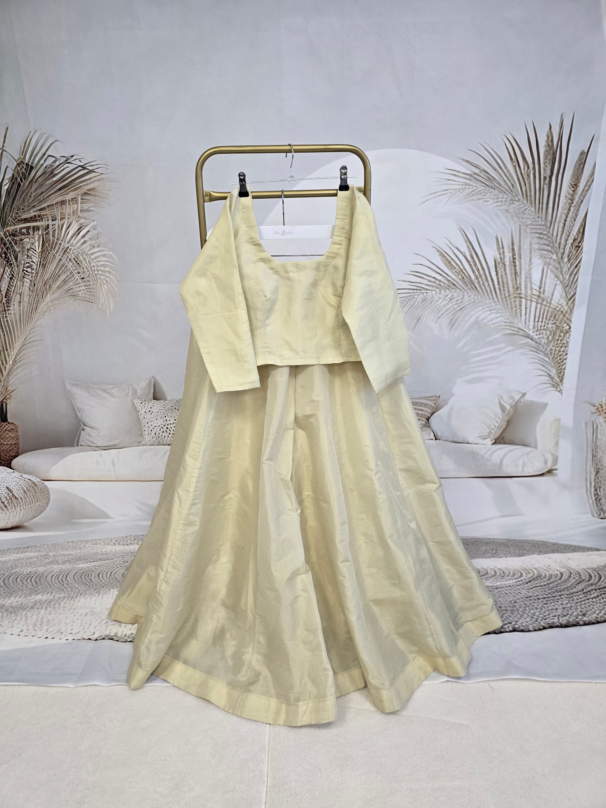 Gold Shimmer Blouse with long sleeves (6-20)