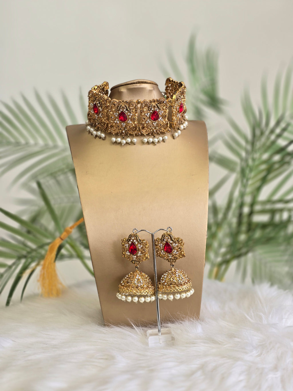 Red Stone & Pearl Maharani Choker Set