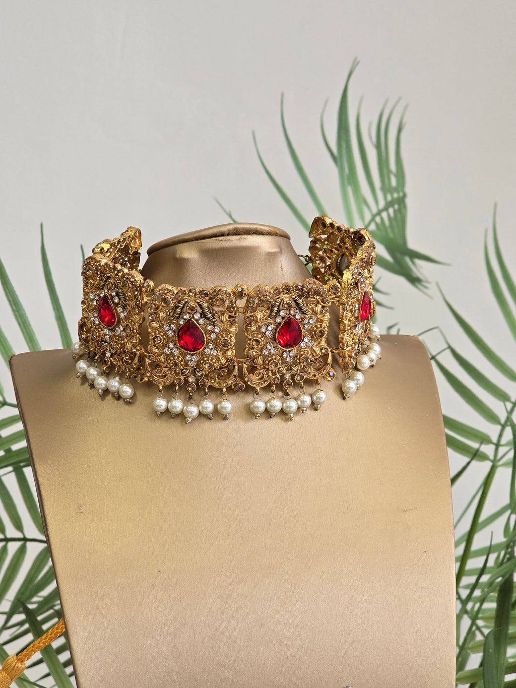 Red Stone & Pearl Maharani Choker Set