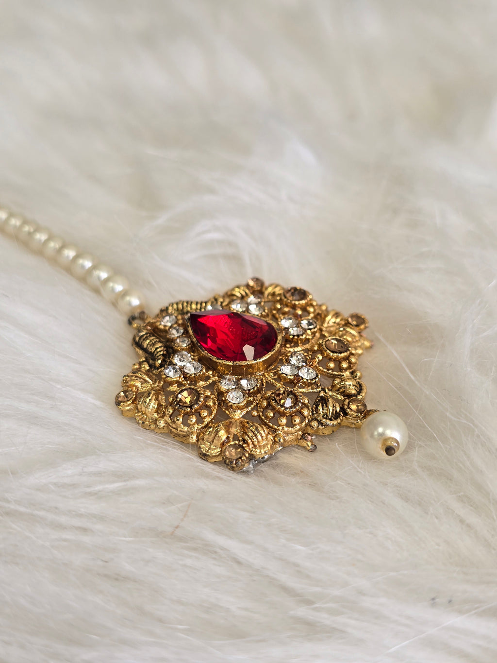 Maharani Red Stone Tikka