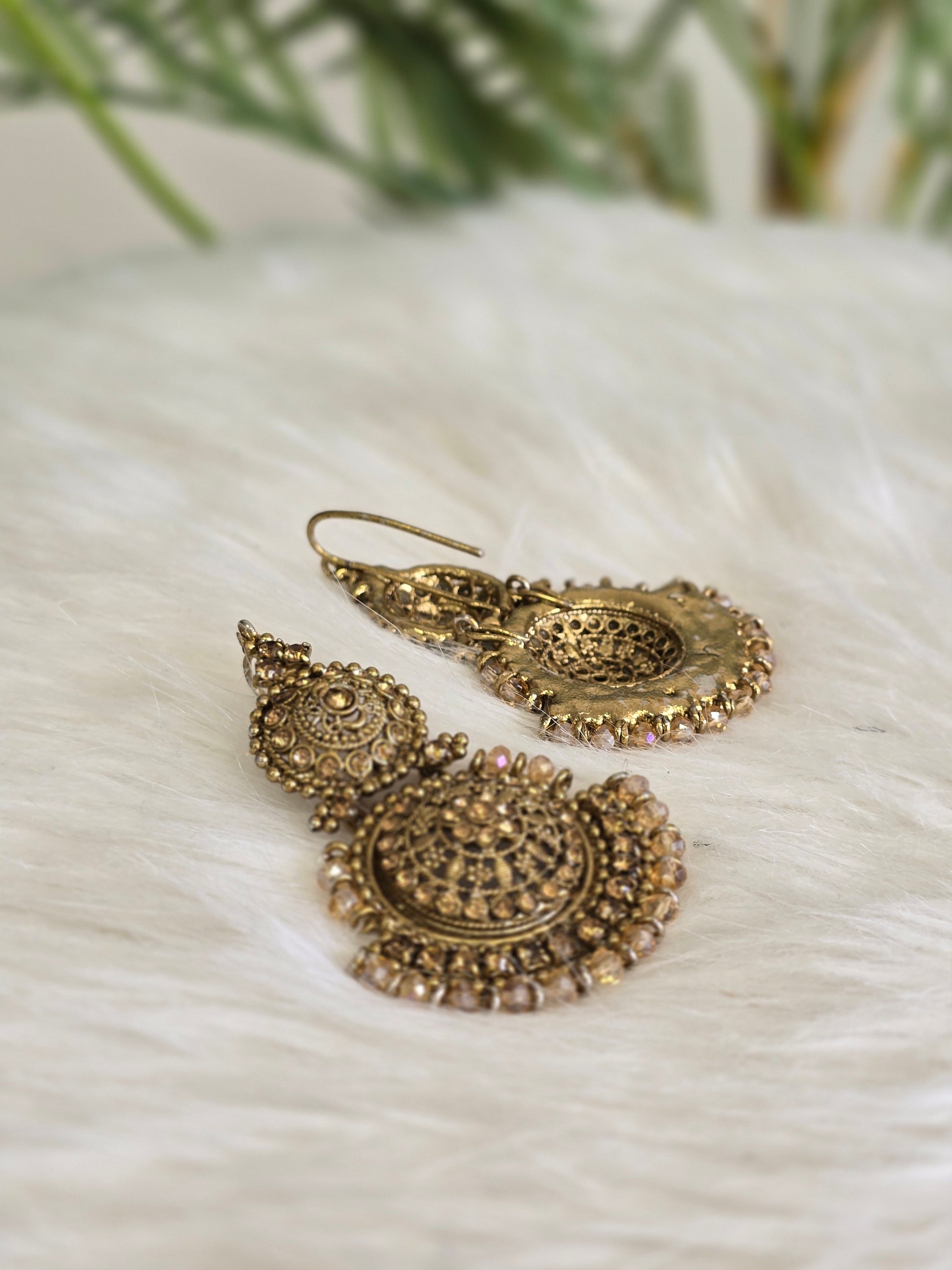 Royal Gold Stone Earrings