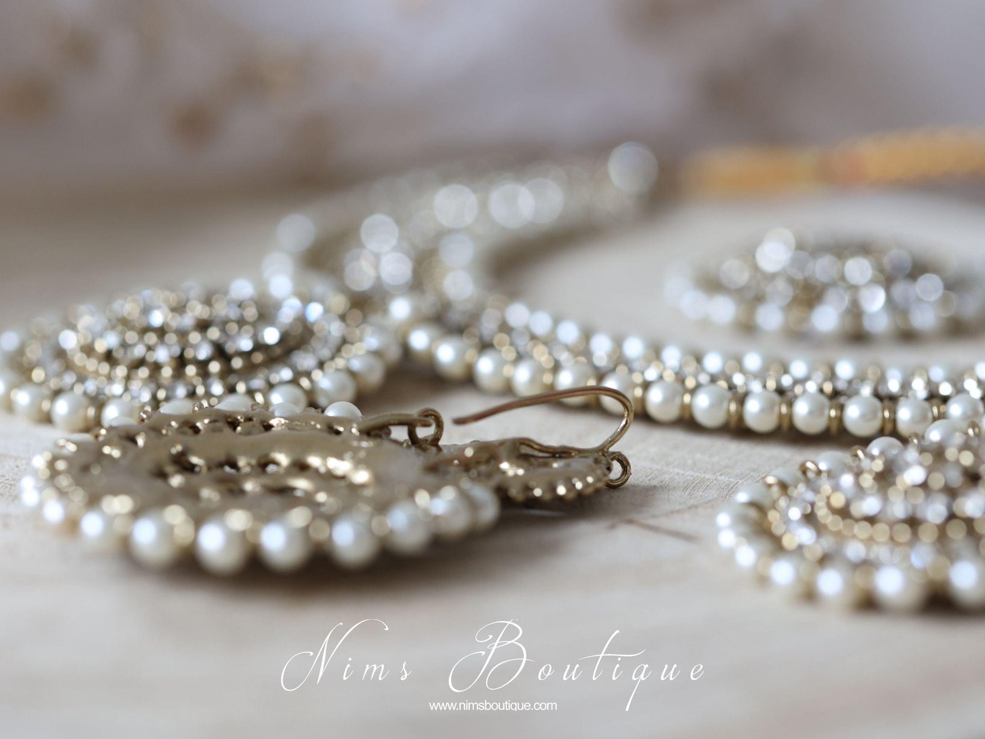 Nims Boutique Classic Royal Pearl Set