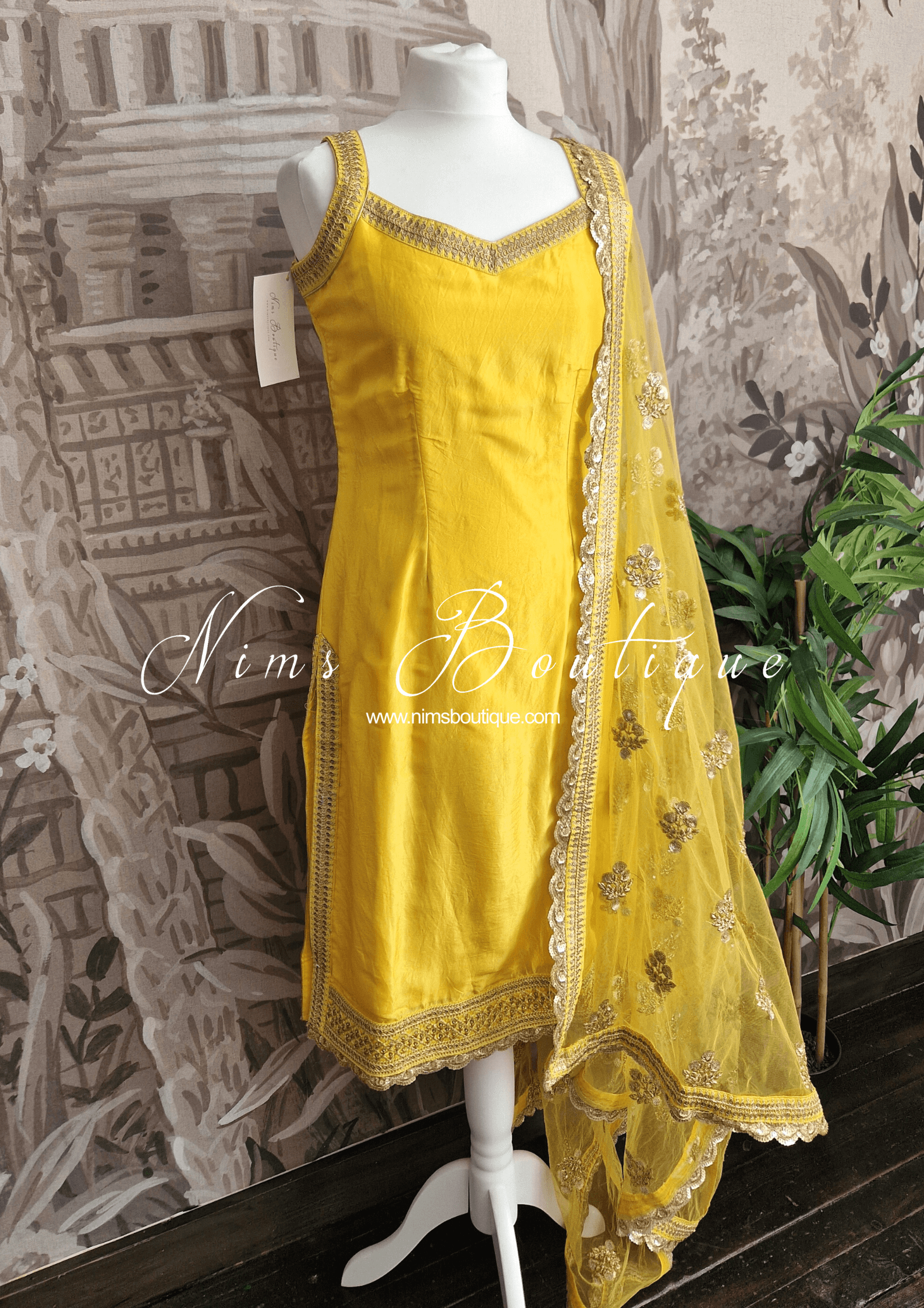 Nims Boutique The NB Classic Sleeveless Yellow Silk Pajami Suit sizes 4 to 22