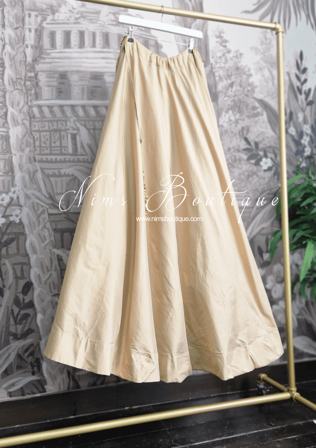 Nims Boutique Readymade Light Gold Silk skirt/lehnga sizes 6-18