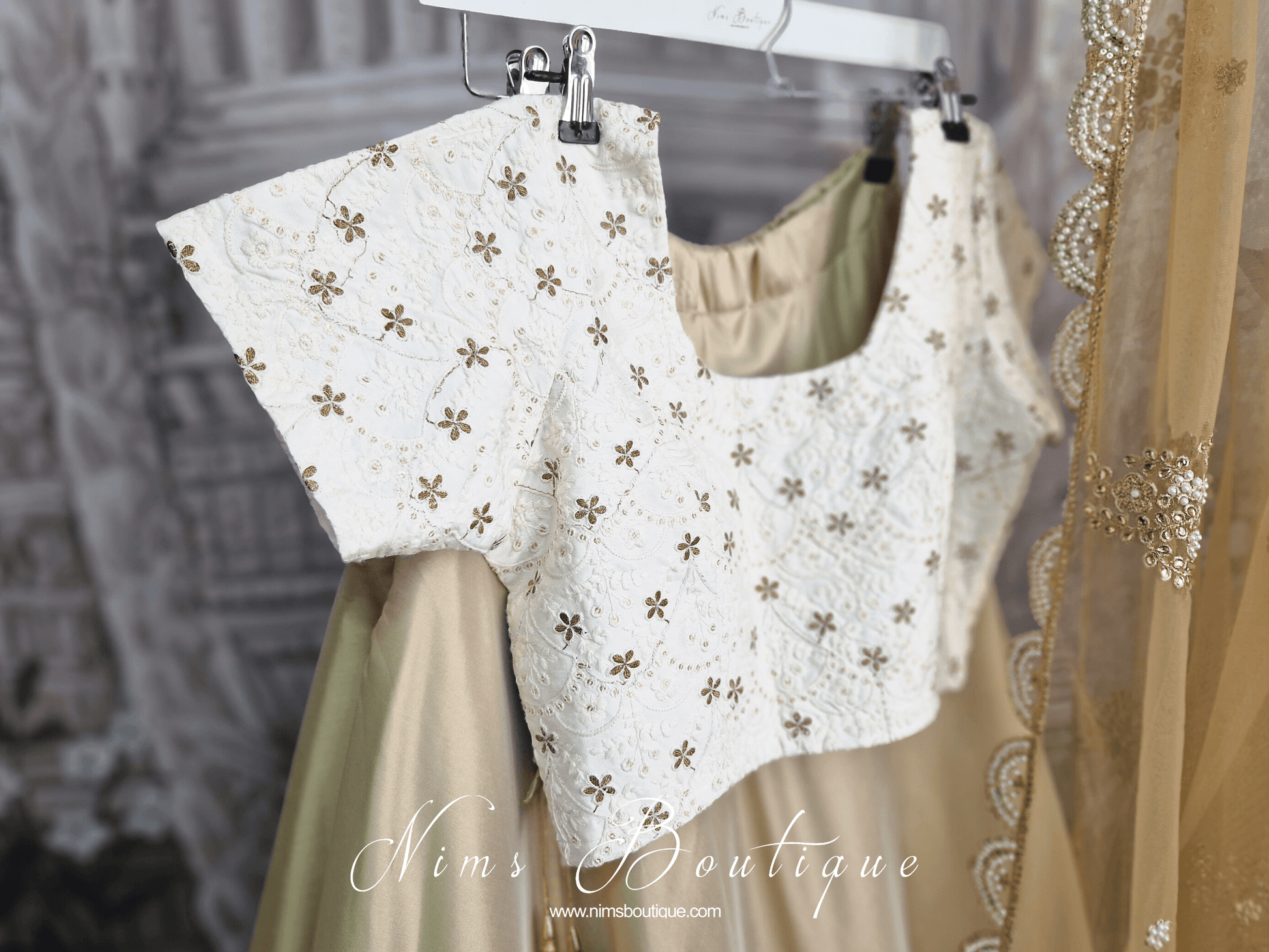 Nims Boutique Isabel Readymade Ivory & Gold Embroidered Blouse size 8-10
