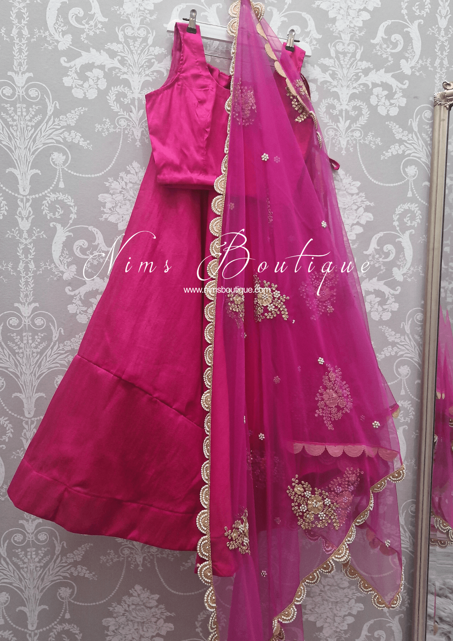 Nims Boutique Sleeveless Deep Pink Raw Silk Blouse 8-28