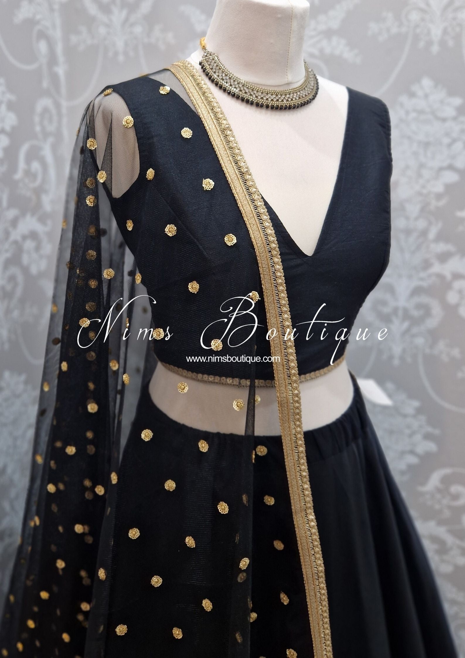 Nims Boutique Rupa Black Luxury Silk V Neck Blouse size 4-16