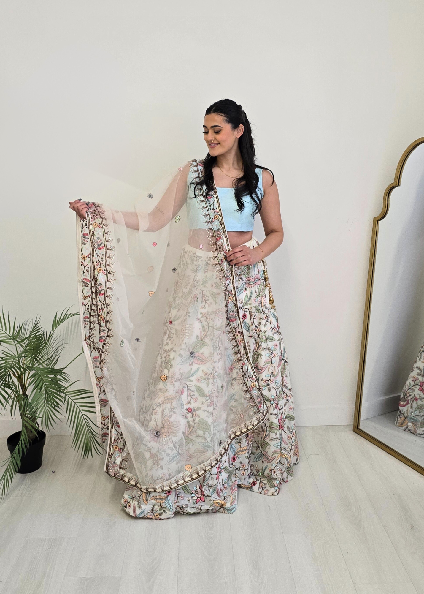 Sarika White Multicolour Embellished Luxury Skirt (sizes 4-22)