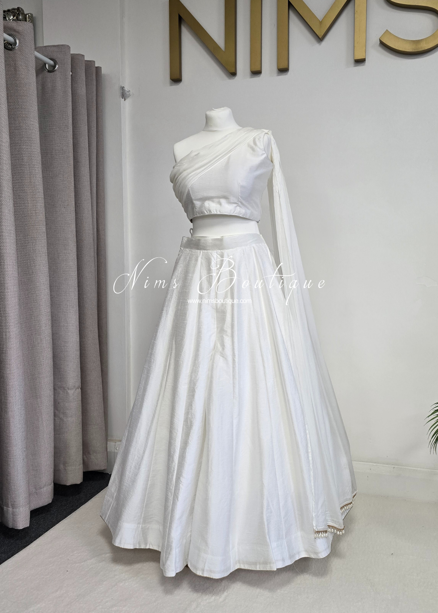 Arya White Luxury One Shoulder & Dupatta blouse (6-18)