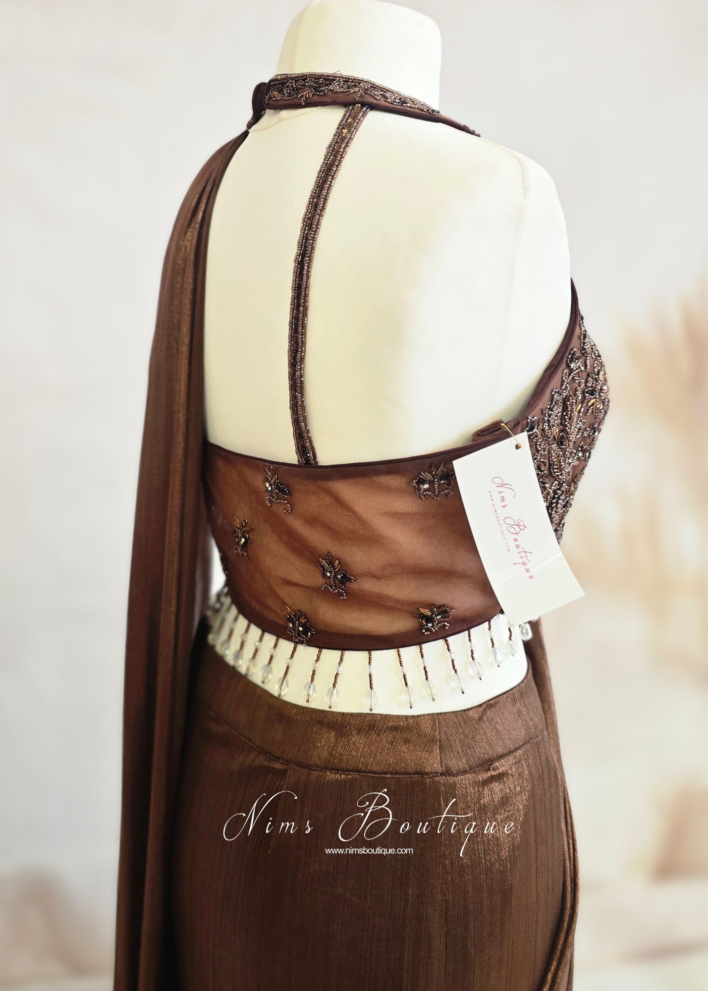 Luxury Halterneck Lehnga Sari (size 12)