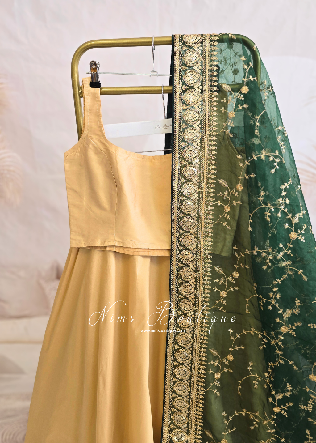 Sleeveless Gold Silk Blouse (4-20)