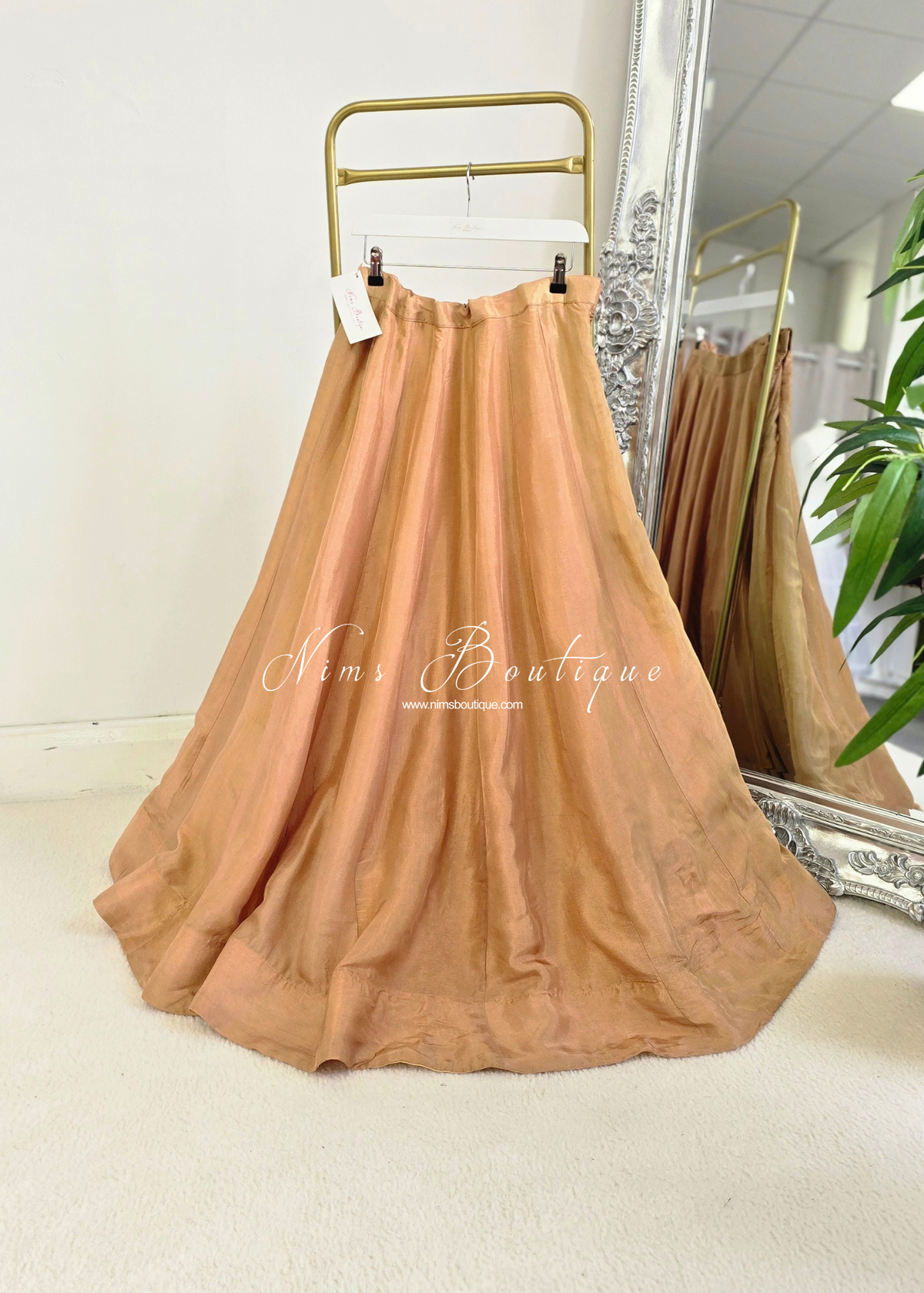 Readymade Dark Gold skirt/lehnga (14-16)