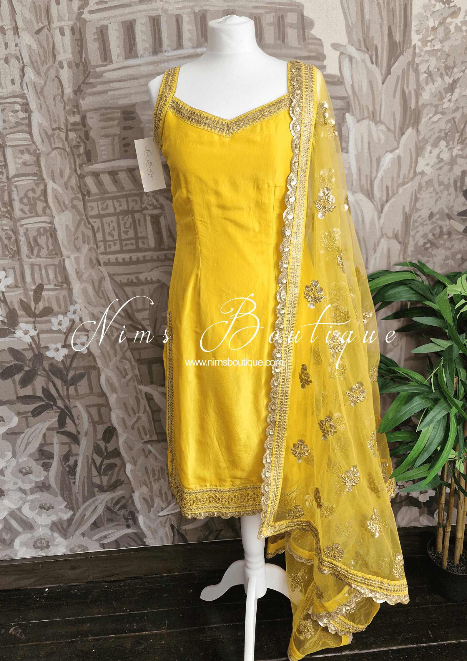 Nims Boutique The NB Classic Sleeveless Yellow Silk Pajami Suit sizes 4 to 22