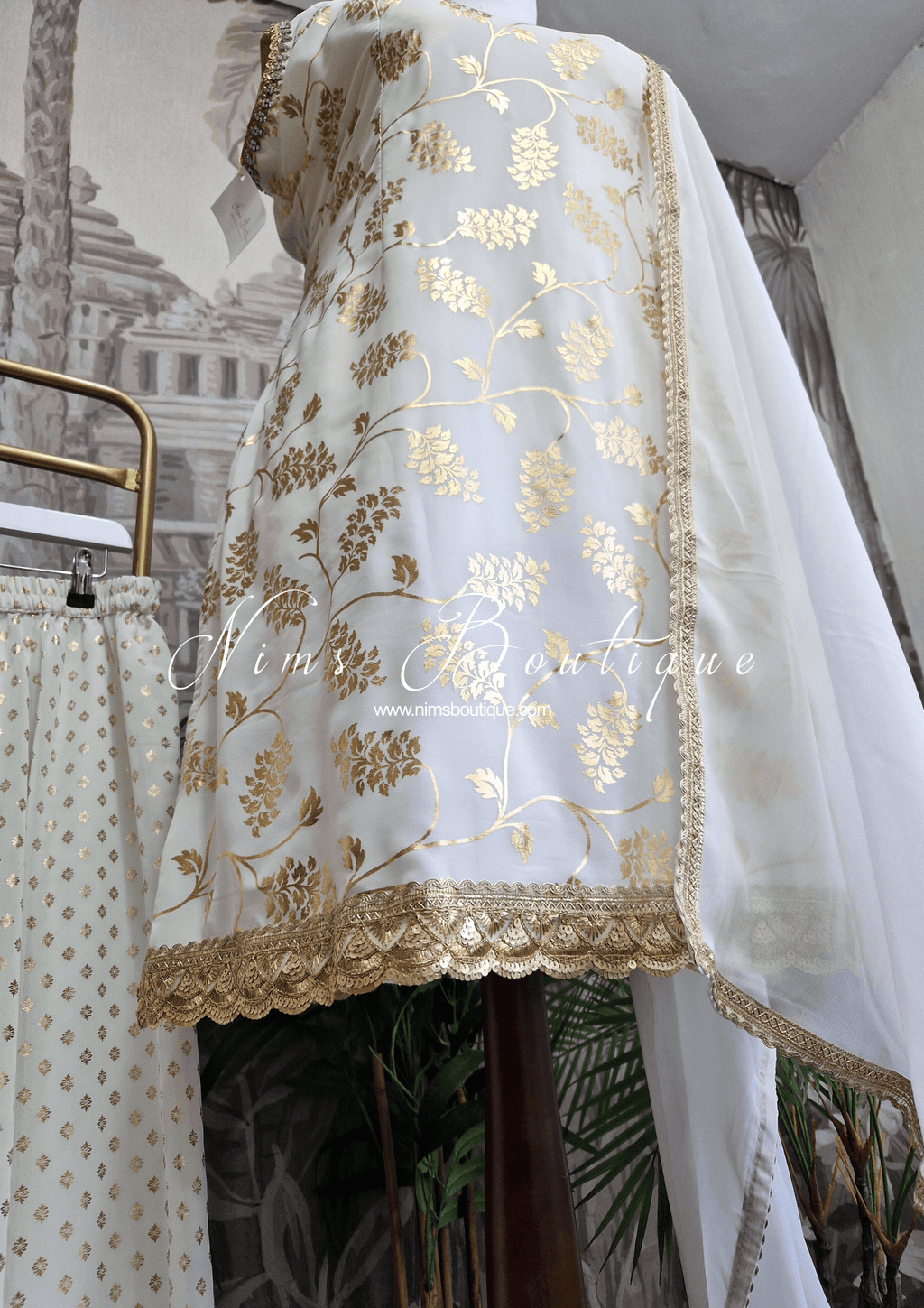 Nims Boutique White foil print sharara suit Size 16-18