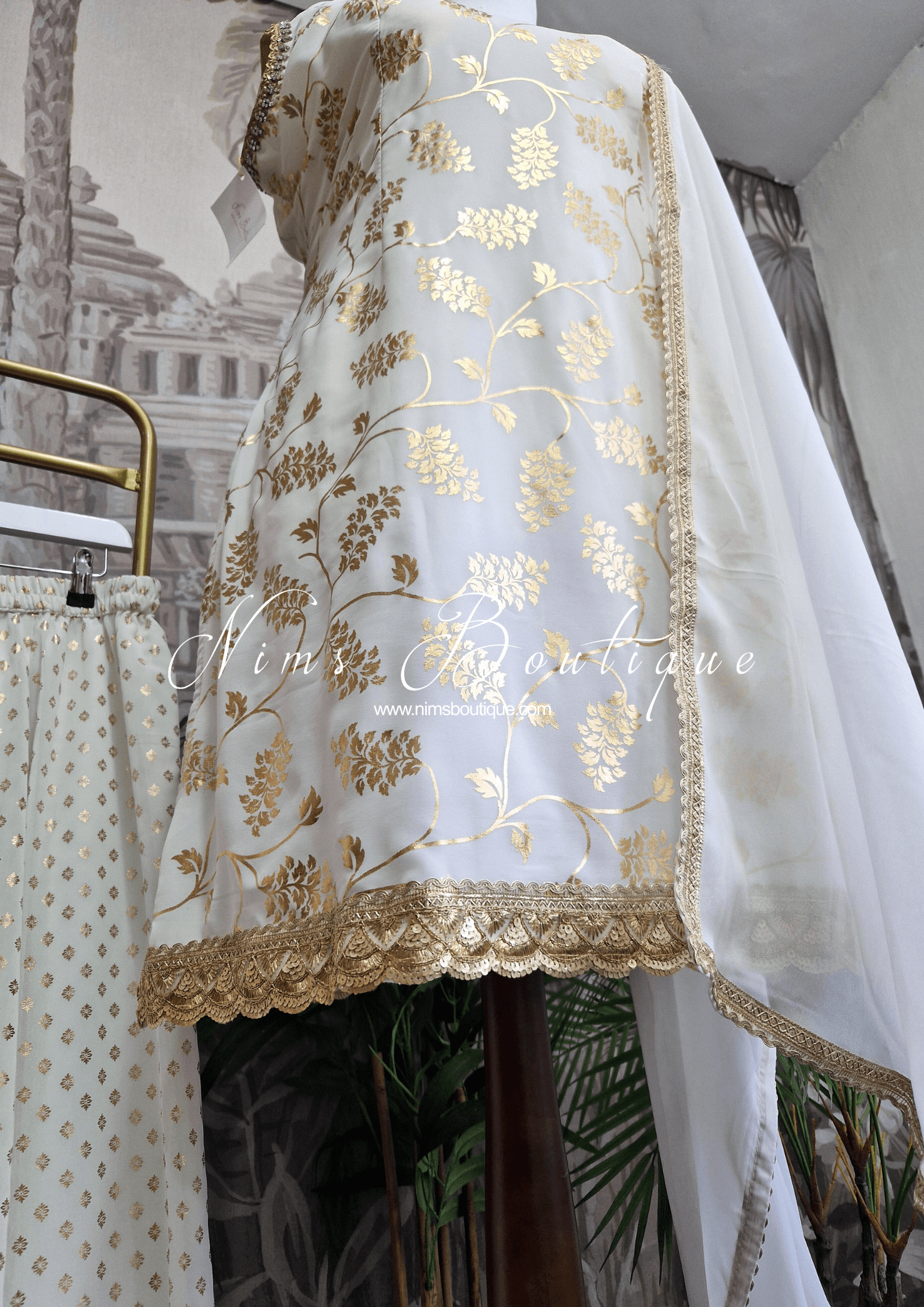 Nims Boutique White foil print sharara suit Size 16-18
