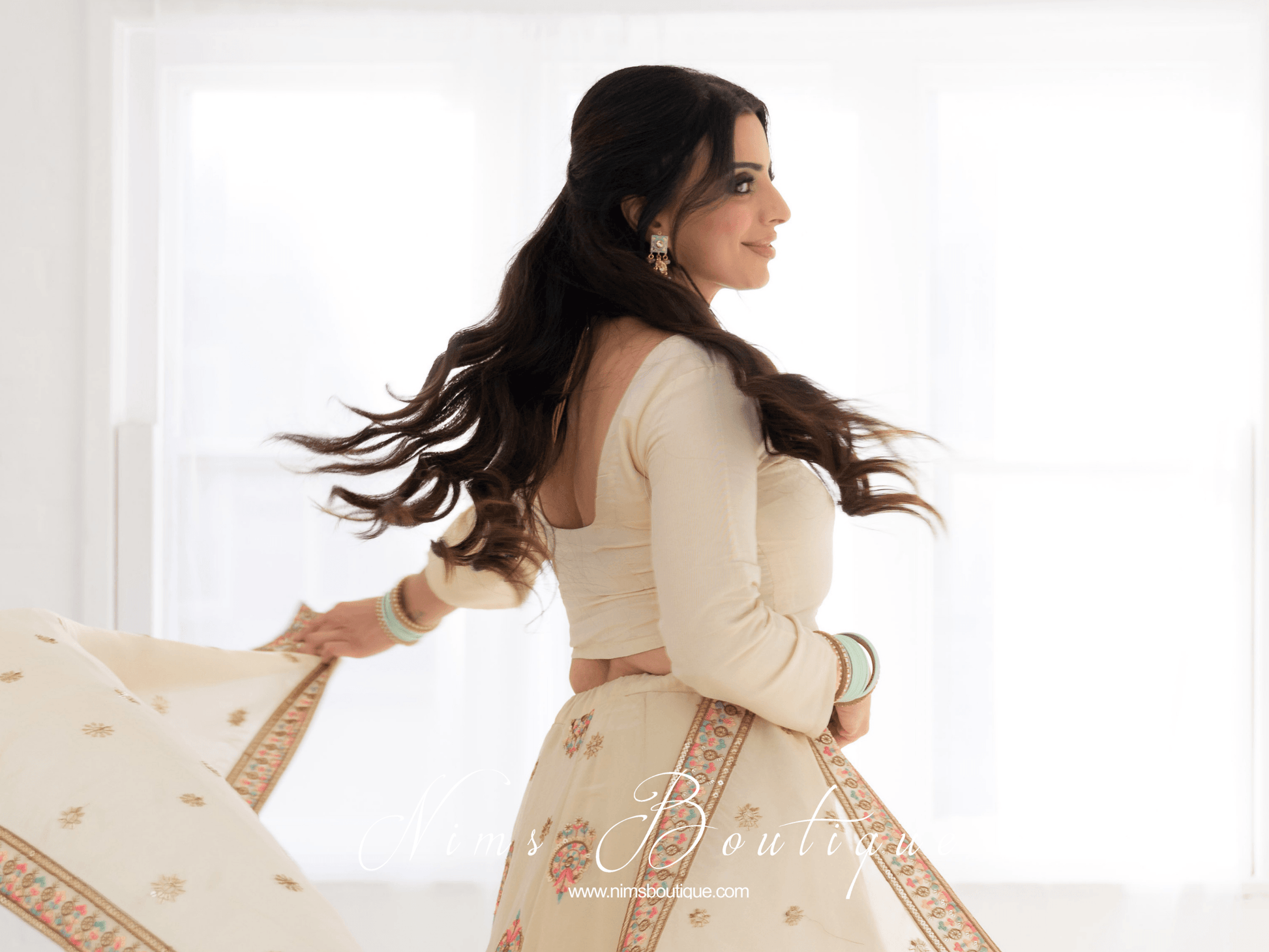 Nims Boutique Light Gold Shimmer Blouse with long sleeves 6-20