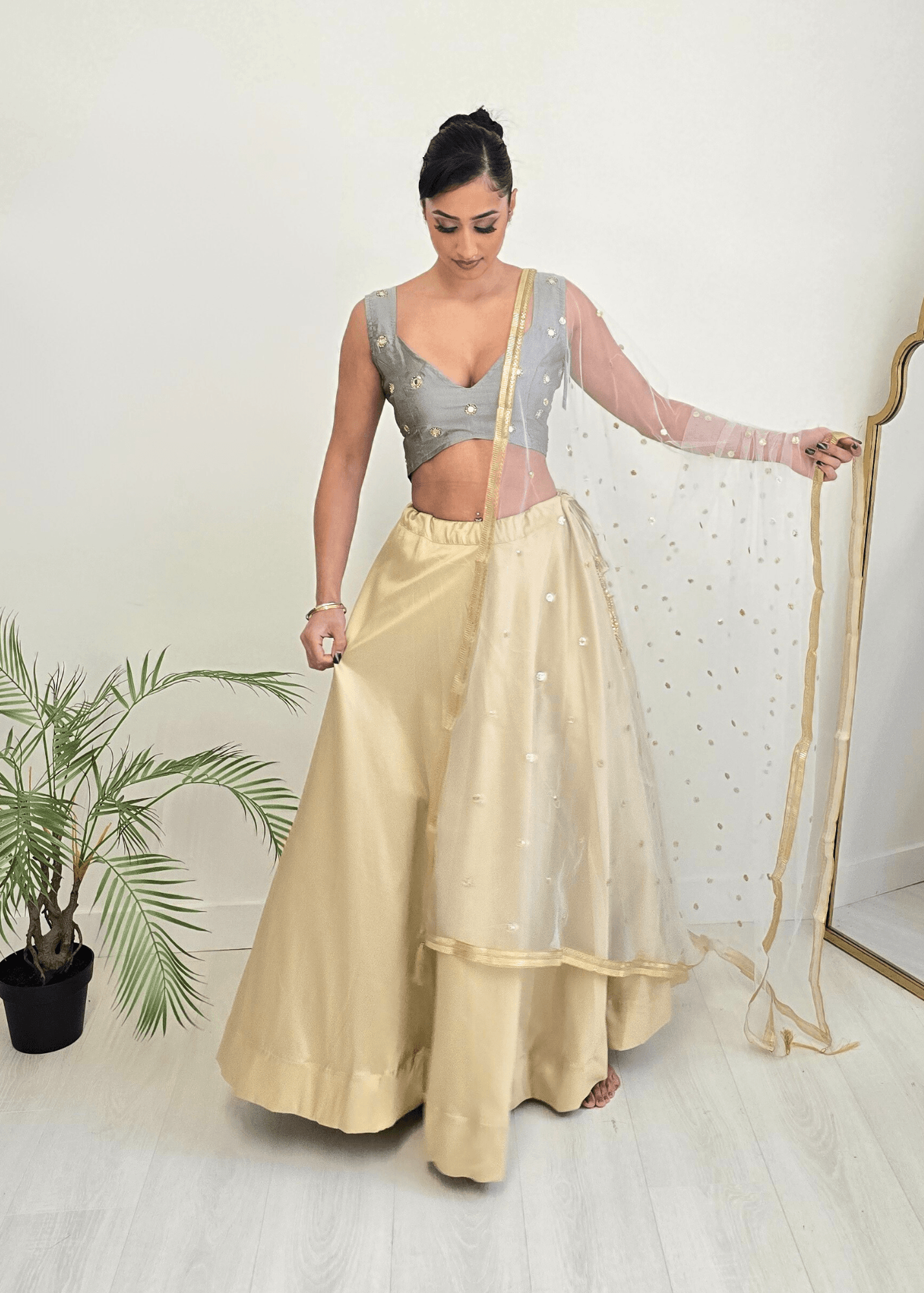 Nims Boutique White Net Sequin Dupatta/Chunni