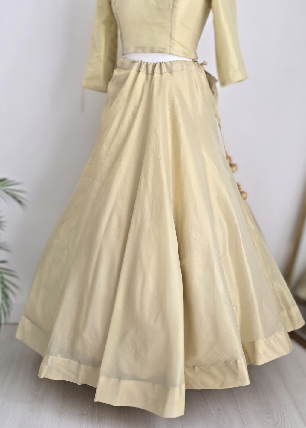Gold Shimmer skirt/lehnga (sizes 6-18)