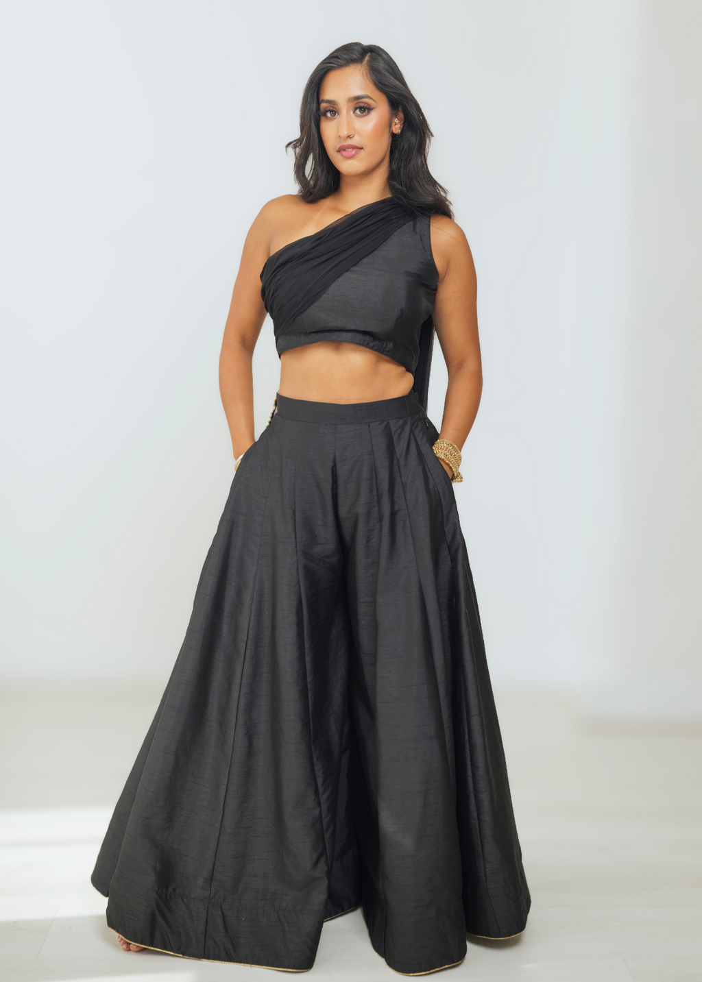 Arya Black Flared Trousers (sizes 4-14)