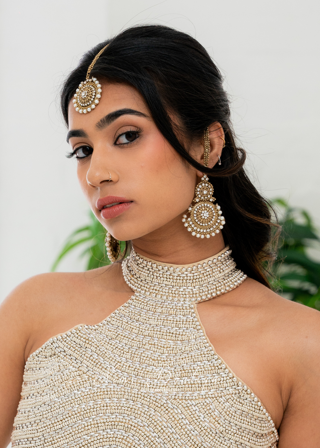 Royal Pearl Tikka Set (with earring chains)