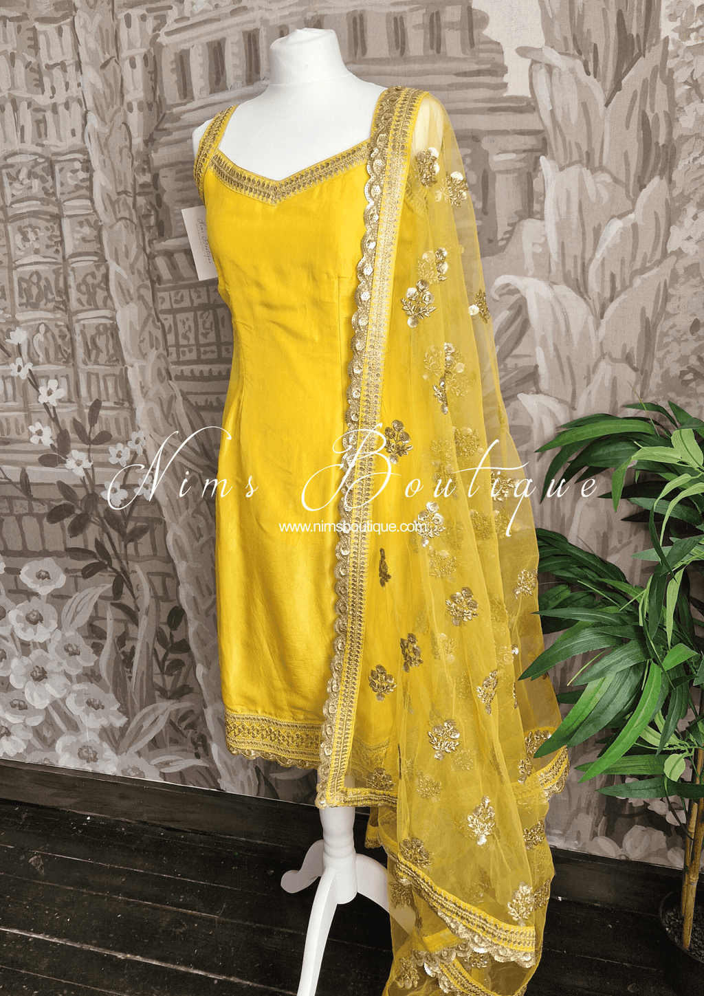 Nims Boutique The NB Classic Sleeveless Yellow Silk Pajami Suit sizes 4 to 22