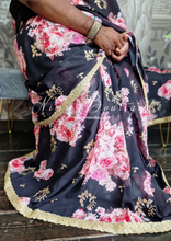 La Floraison Black Floral Georgette Saree