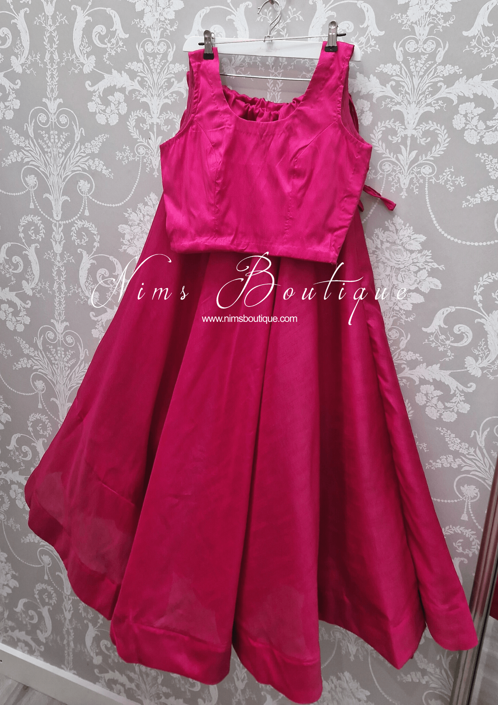 Nims Boutique Sleeveless Deep Pink Raw Silk Blouse 8-28