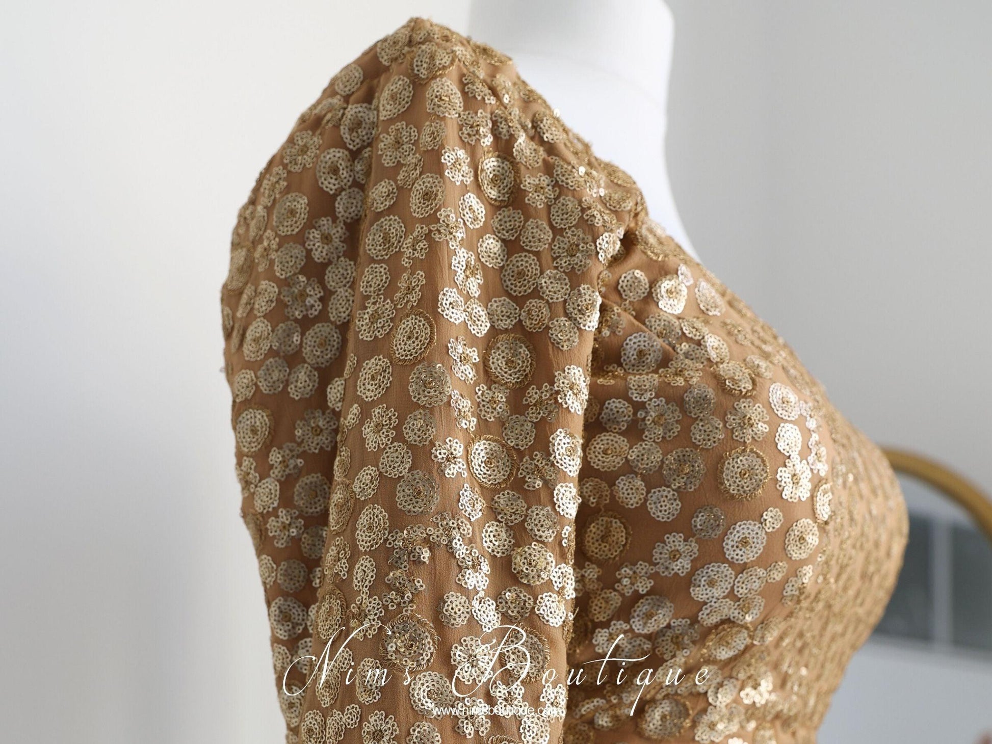 Nims Boutique Luxury Rose Gold Sequin Embellished Long sleeved Blouse size 10-24