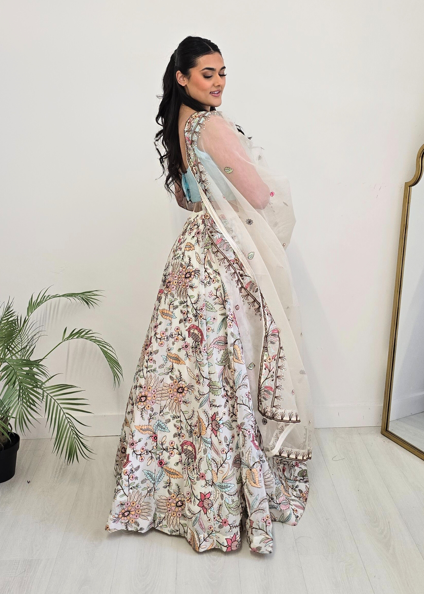 Sarika White Multicolour Embellished Luxury Skirt (sizes 4-22)