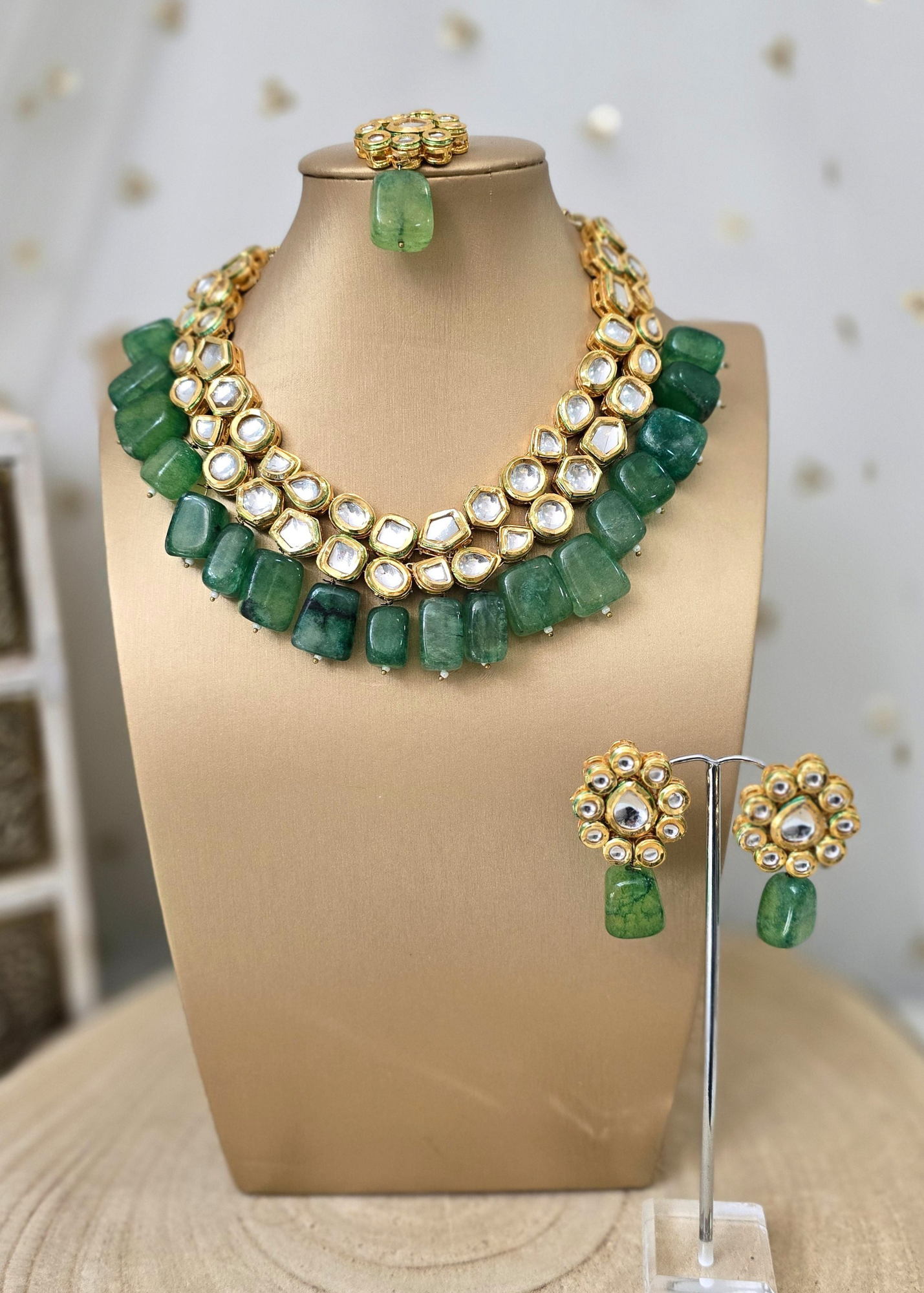 Green Akira Kundan Set