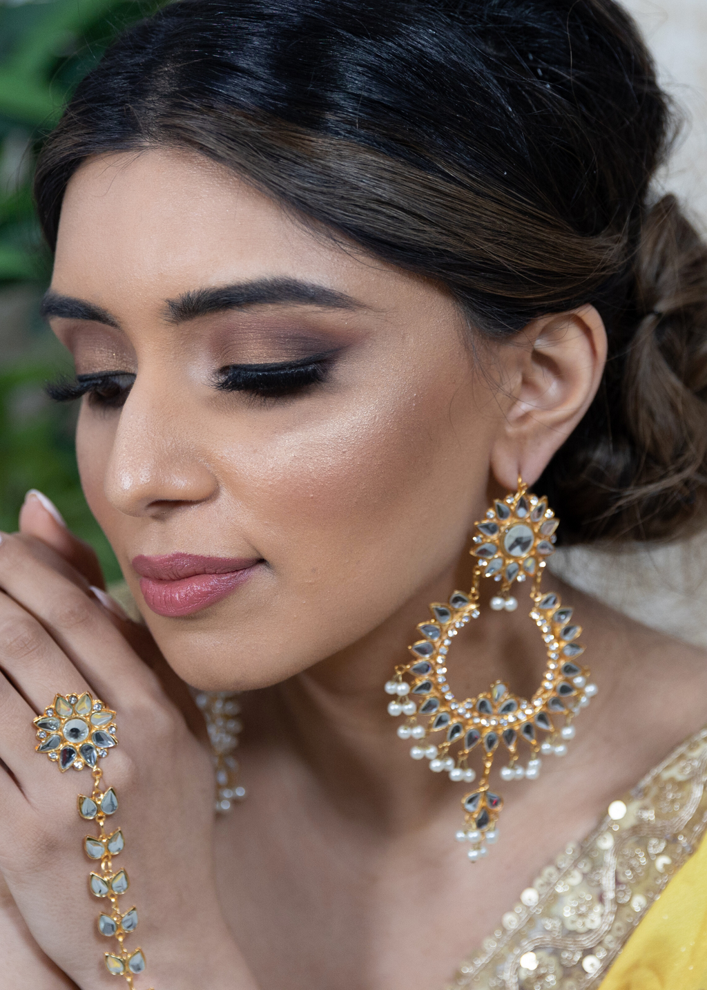 Tanuja Light Gold & Pearl Maharani Earrings