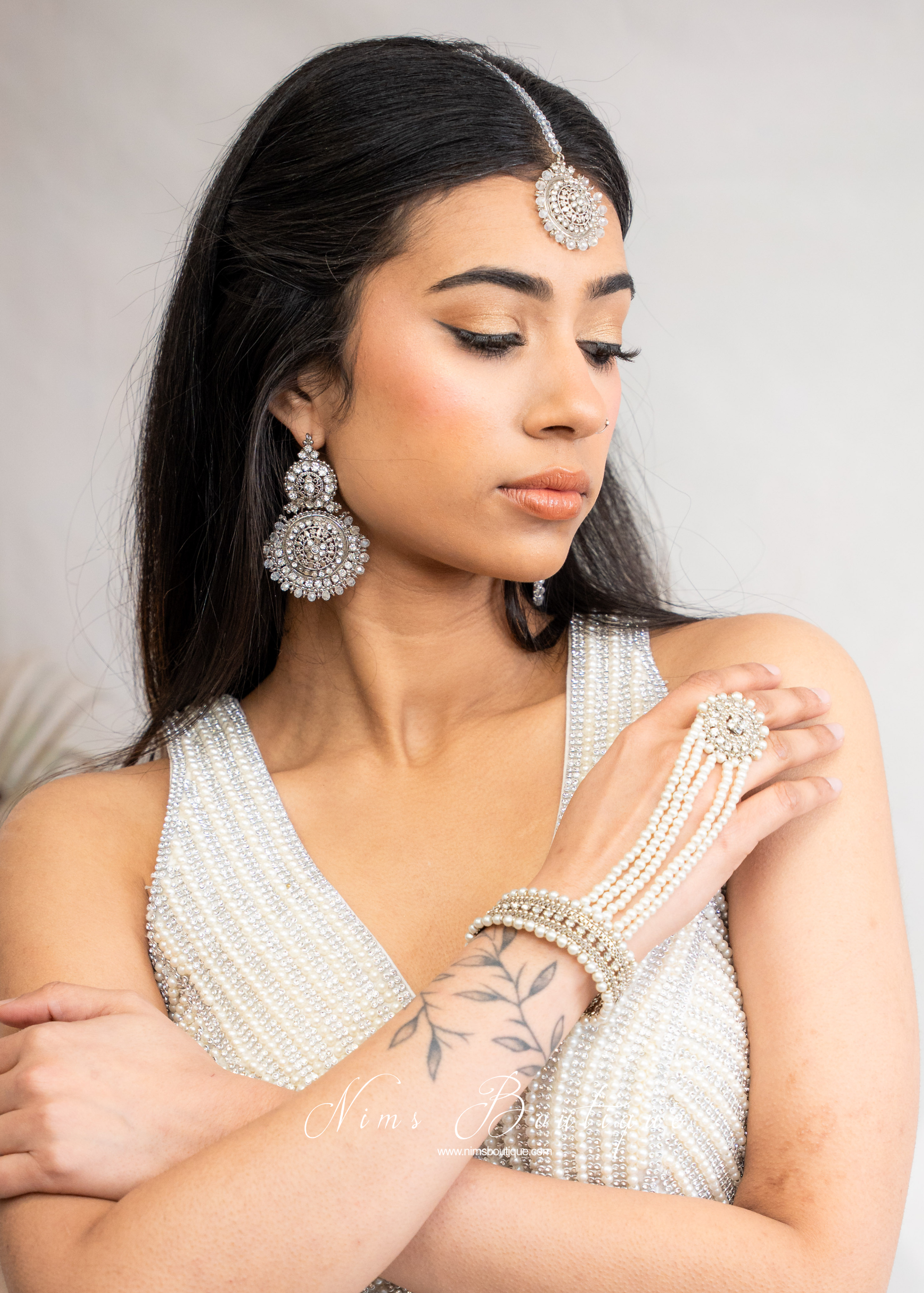 Royal Silver & Clear Tikka Set