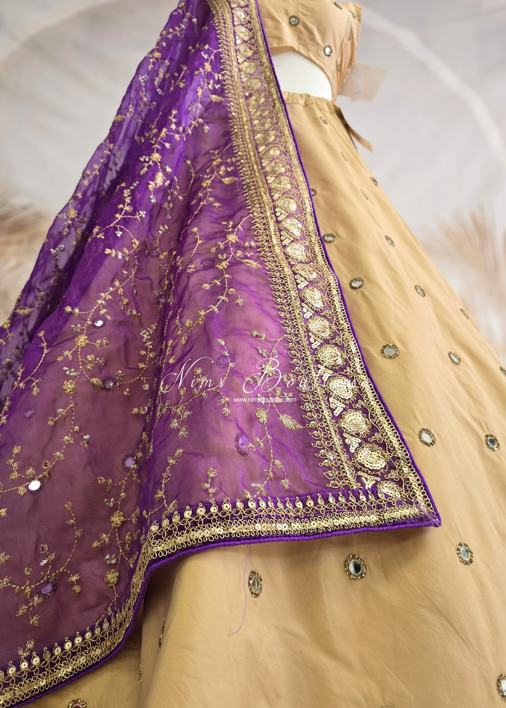 Mahi Luxury Purple Organza Embroidered Dupatta/Chunni