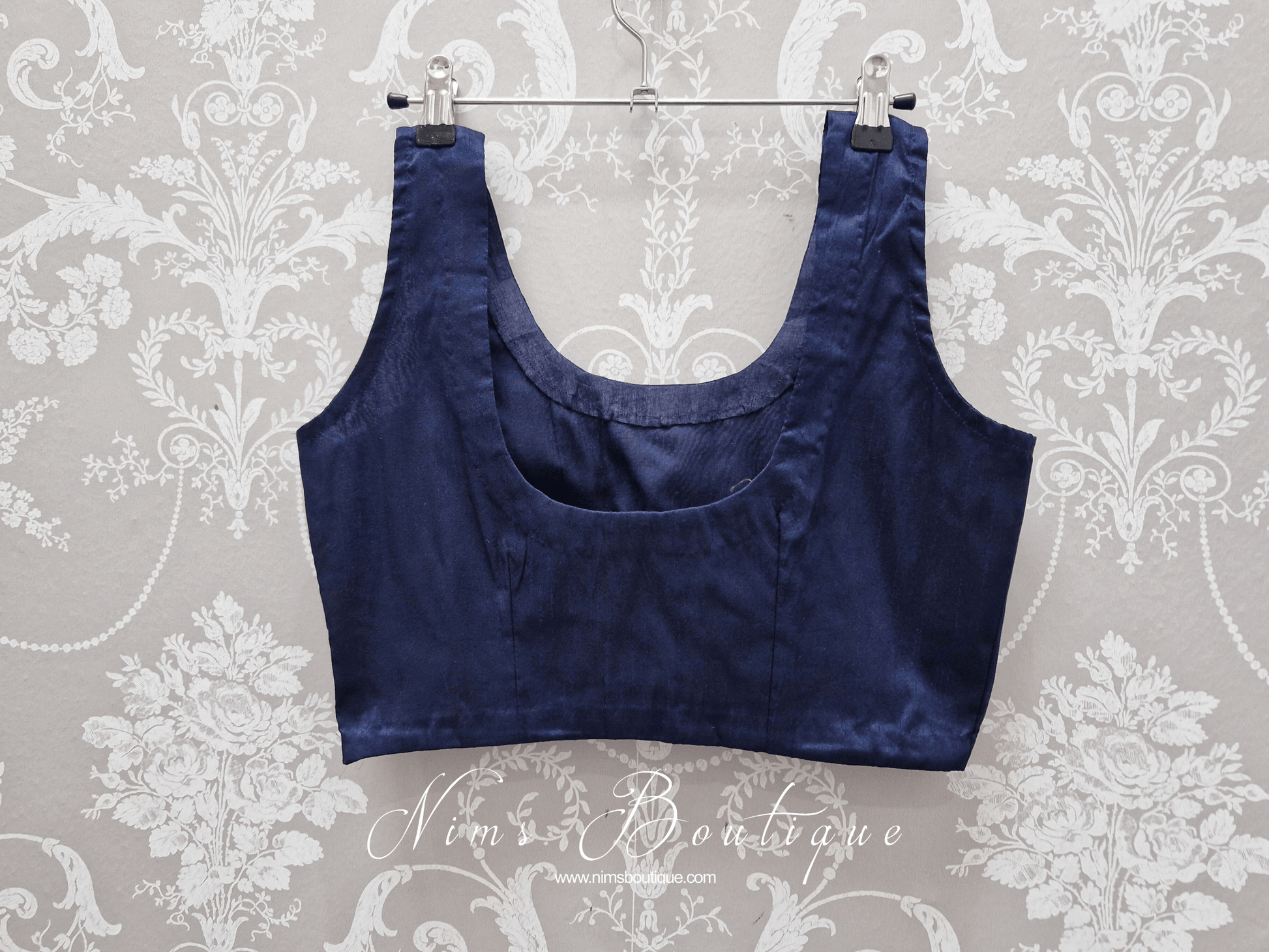 Nims Boutique Sleeveless Navy Raw Silk Blouse 4-20