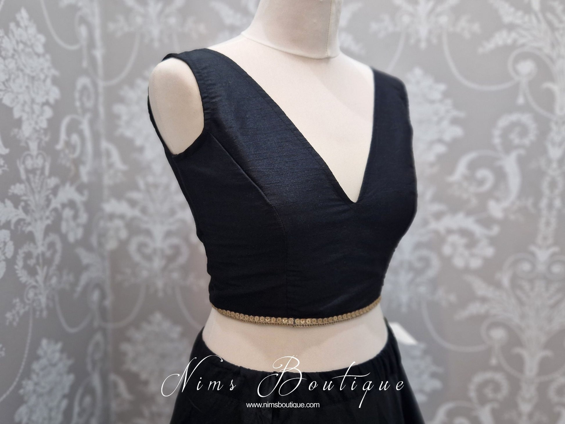 Nims Boutique Rupa Black Luxury Silk V Neck Blouse size 4-16