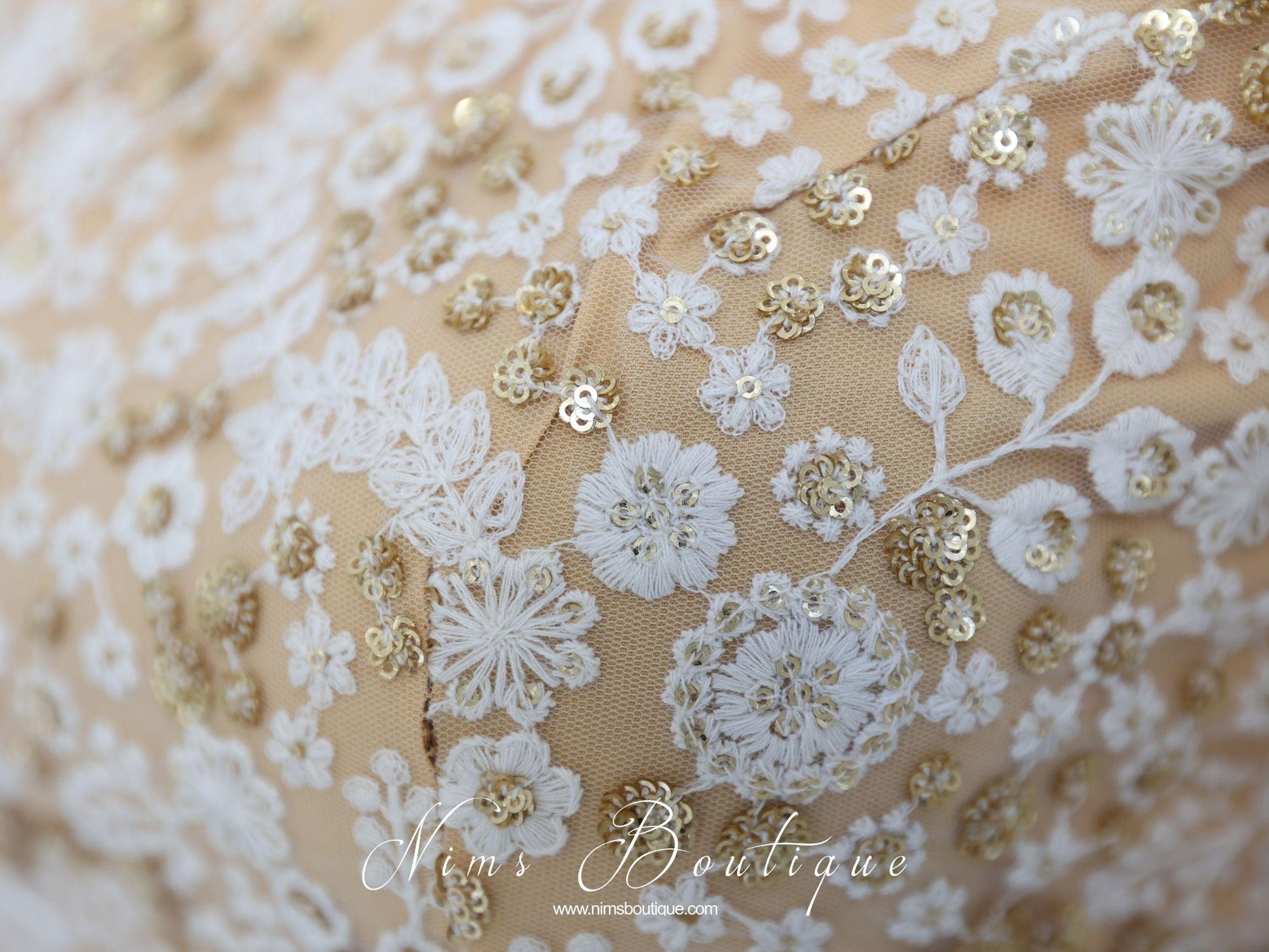 Nims Boutique Luxury Ivory & Gold Thread Embroidered Long sleeved Blouse size 10-24