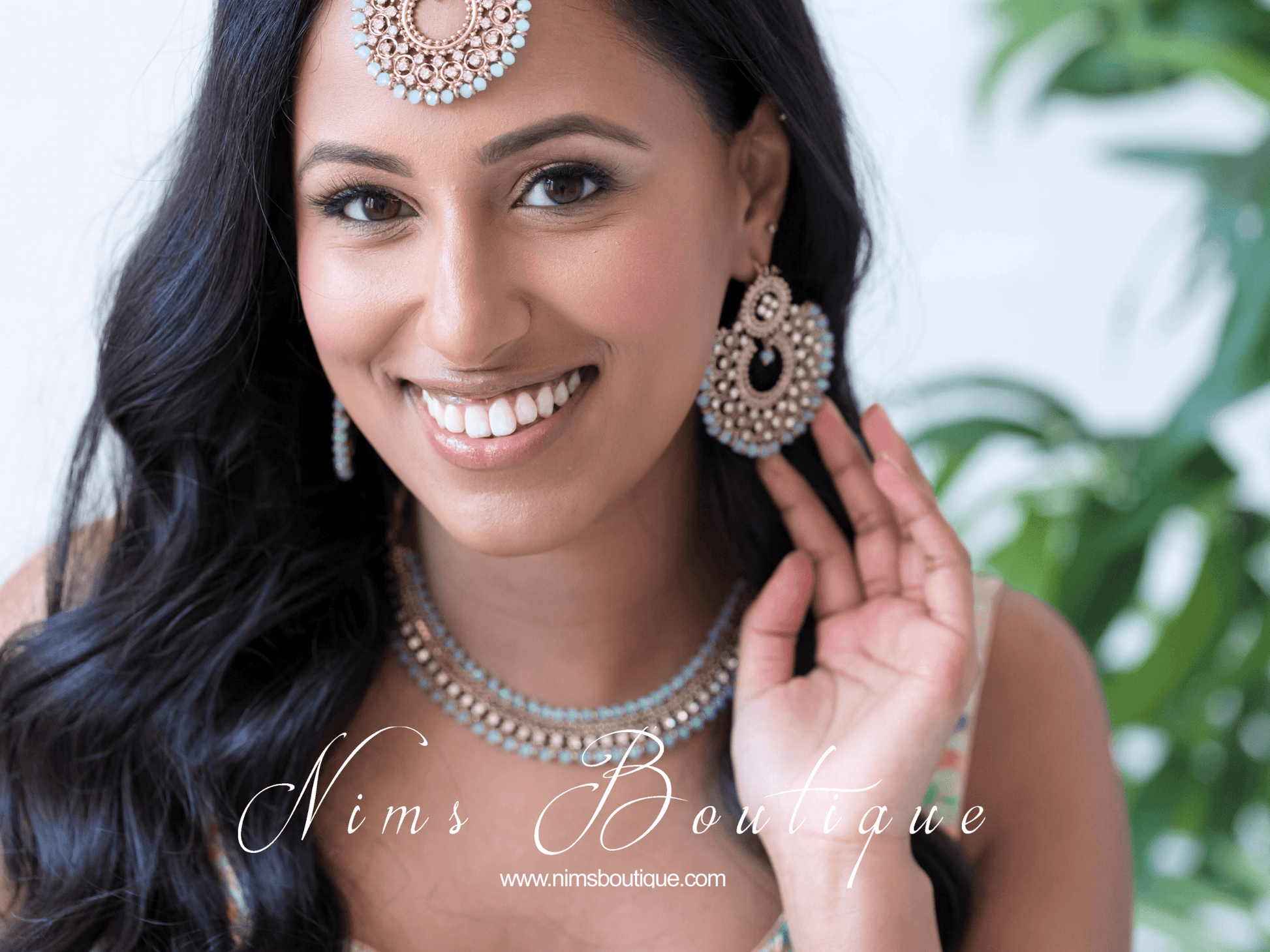Nims Boutique Royal Antique Gold & Light Blue Chand Tikka Set 6cm