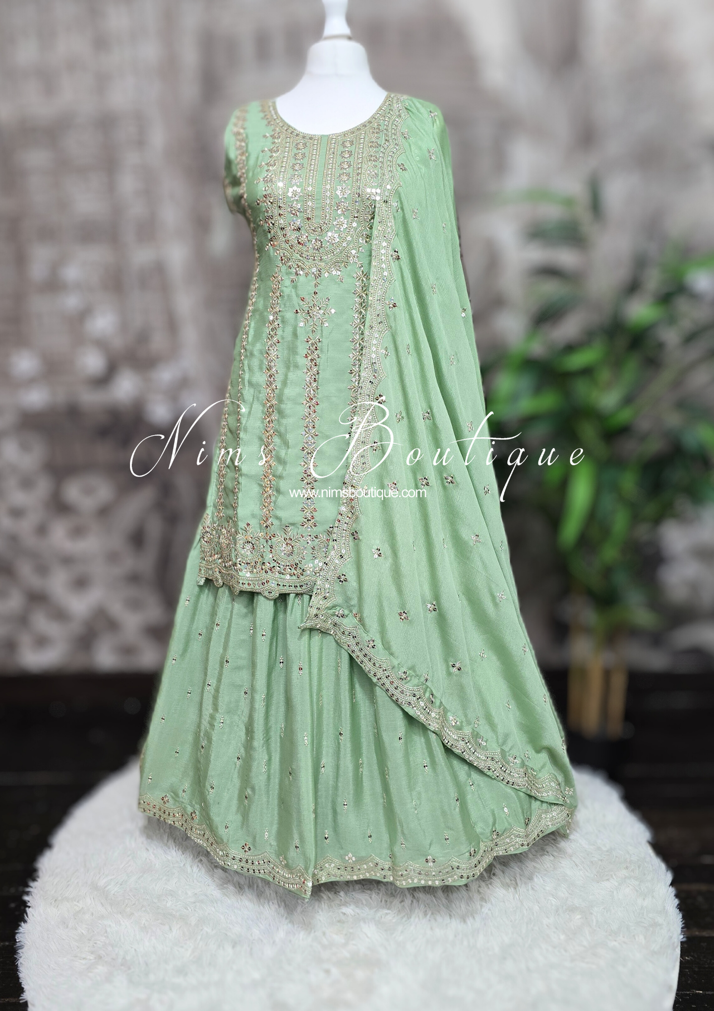 Mint Zari Work sharara suit (Size 16-18)