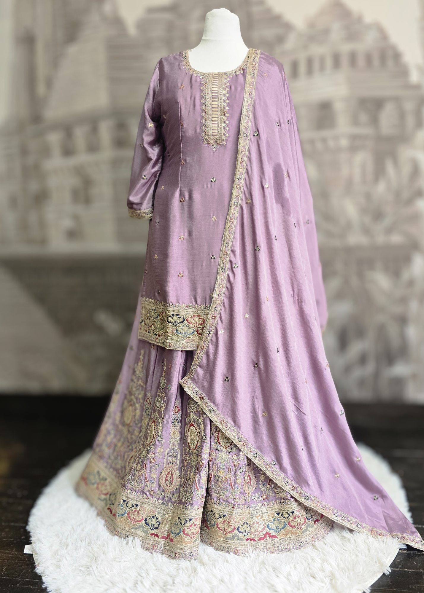 Luxury Lilac Embroidered Sharara Suits (Sizes 16-20)
